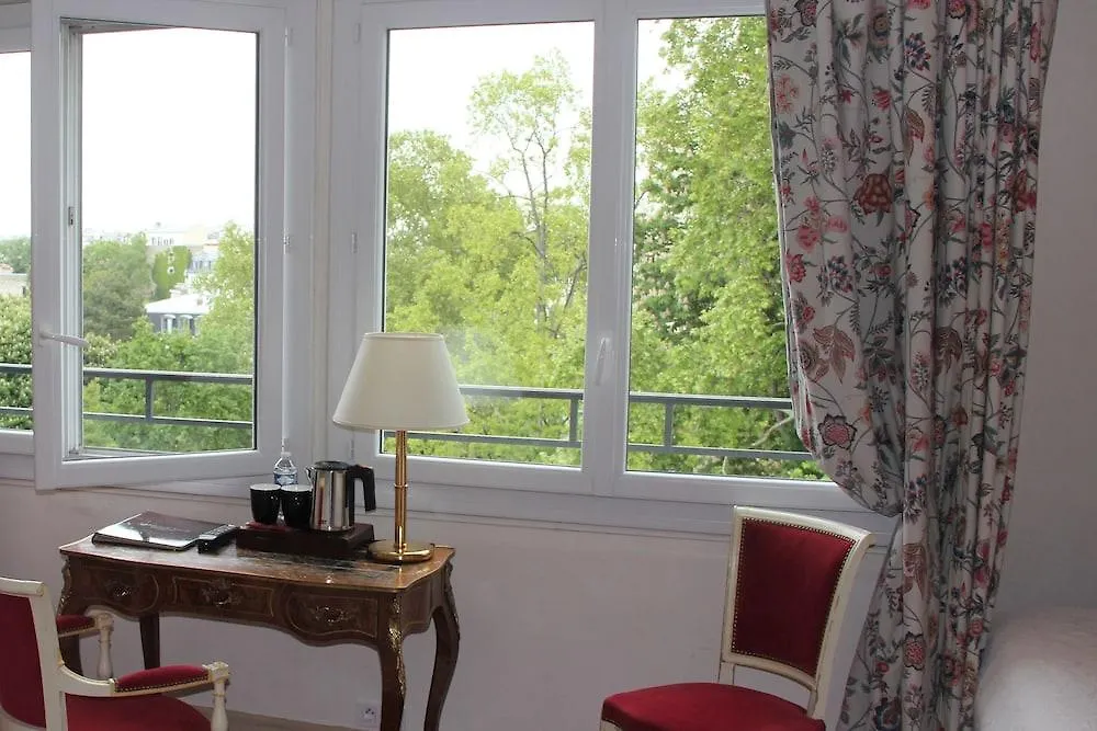 De Suede Saint Germain Hotel 4*