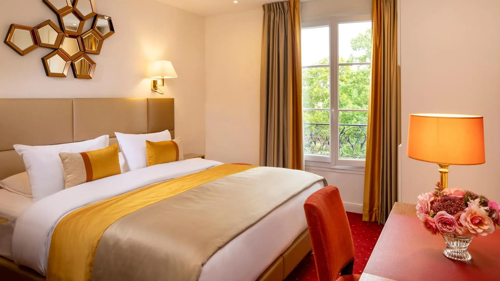 De Suede Saint Germain 4*